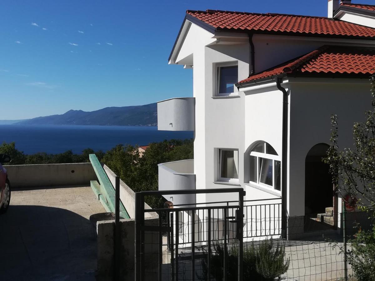 Apartment The View Costabella Rijeka Eksteriør bilde