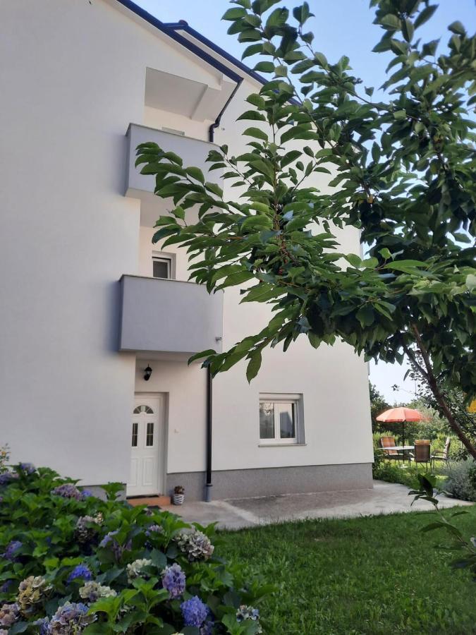 Apartment The View Costabella Rijeka Eksteriør bilde